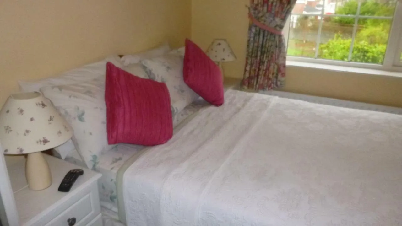Maple House Bed & Breakfast Galway