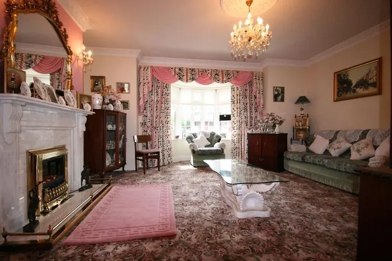 ***  Maple House Bed & Breakfast Galway Ireland